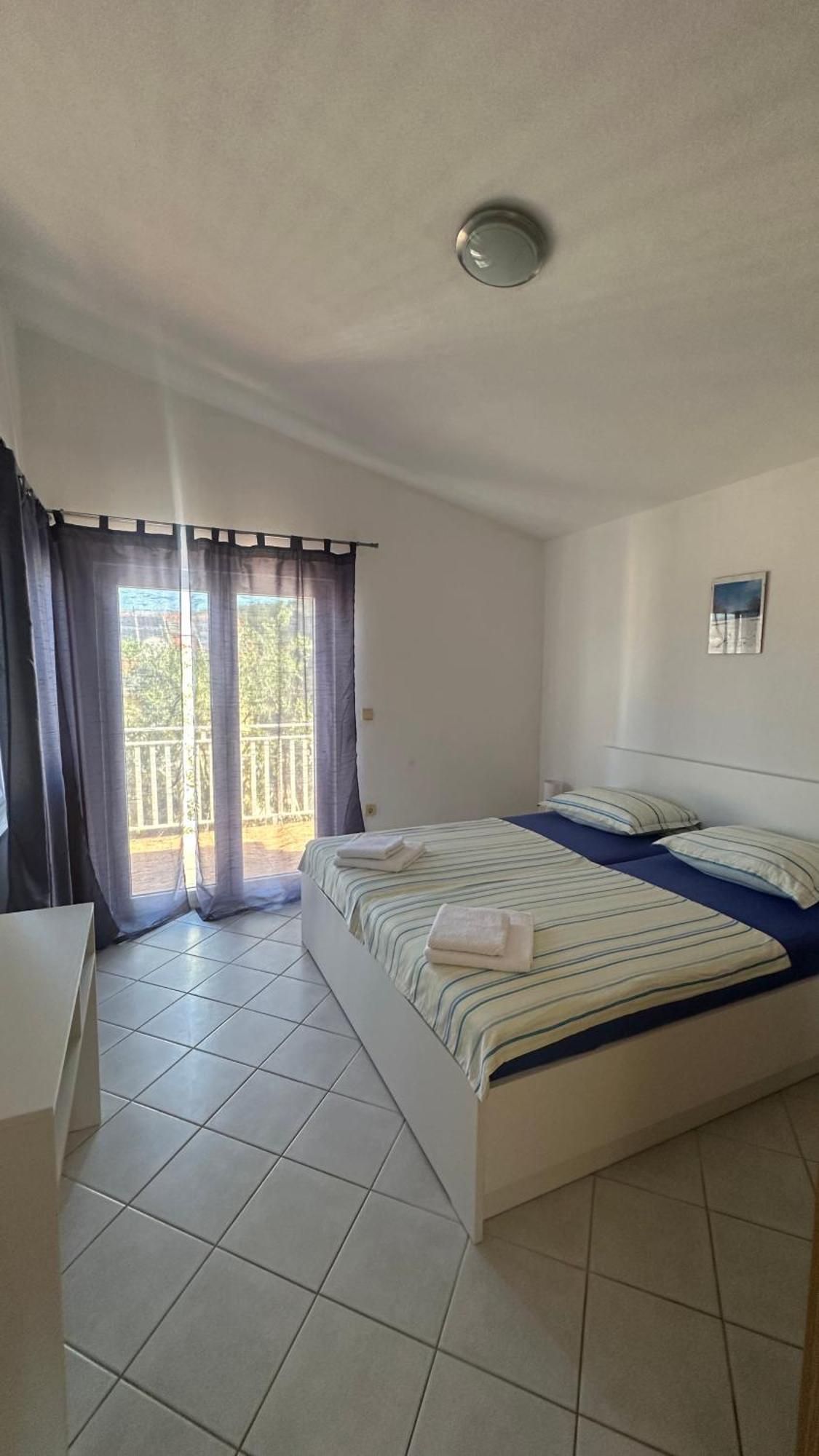 Apartment Arleta Trogir Exteriör bild